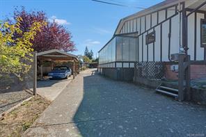 3234 Douglas St — listing photo 55 of 82