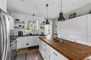 513 Martina Way — listing photo 32 of 46