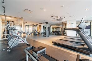 604-369 Tyee Rd — listing photo 18 of 40