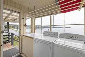 2535 Battersea Rd — listing photo 17 of 58