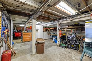 2535 Battersea Rd — listing photo 27 of 58