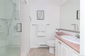 201-9905 Fifth St — listing photo 22 of 40