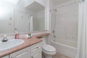 201-9905 Fifth St — listing photo 27 of 40