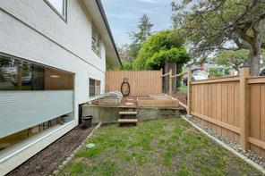 2207 Victor St — listing photo 31 of 37