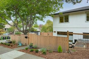 2207 Victor St — listing photo 35 of 37