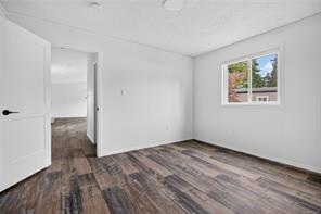 2104 Pemberton Pl — listing photo 19 of 46