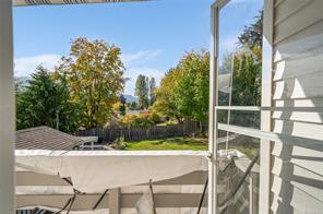 2061 Forest Dr — listing photo 18 of 44