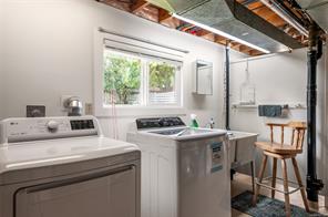 2061 Forest Dr — listing photo 33 of 44