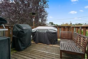 3988 Larchwood Dr — listing photo 32 of 44