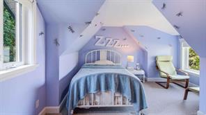 302 Roland Rd — listing photo 15 of 57