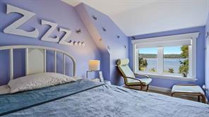 302 Roland Rd — listing photo 16 of 57
