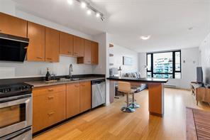 1001-751 Fairfield Rd — listing photo 13 of 35