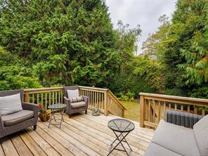 1240 Victoria Ave — listing photo 22 of 25