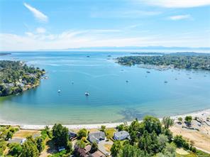 2-3861 Cadboro Bay Rd — listing photo 14 of 16