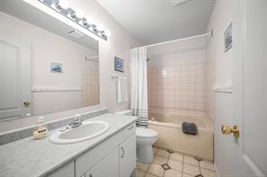 C-828 Washington Way — listing photo 14 of 28