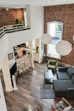 302-1407 Government St — listing photo 18 of 41