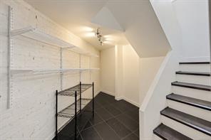 302-1407 Government St — listing photo 29 of 41