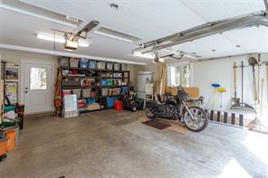1622 Millstream Rd — listing photo 32 of 42