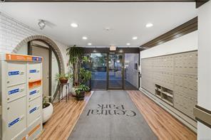 411-909 Pembroke St — listing photo 29 of 33