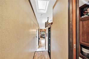 25-10750 Central Lake Rd — listing photo 27 of 44