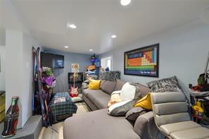 566 Gorge Rd — listing photo 20 of 31