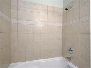 407-1156 Colville Rd — listing photo 17 of 27