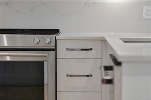 408-4030 Shelbourne St — listing photo 14 of 53