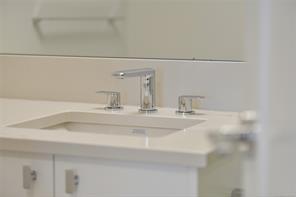 408-4030 Shelbourne St — listing photo 30 of 53