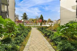 408-4030 Shelbourne St — listing photo 41 of 53