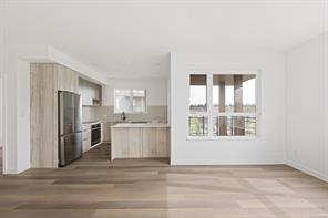 301-3564 Ryder Hesjedal Way — listing photo 15 of 30