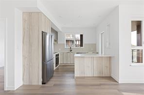 301-3564 Ryder Hesjedal Way — listing photo 16 of 30