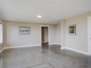 560 Wilderness Pl — listing photo 33 of 53