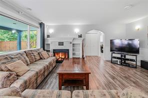 3712 Cavendish Blvd — listing photo 48 of 64