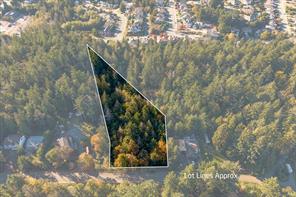 $1,200,000 - 4781 McGuffie Rd<br>Nanaimo, British Columbia, V9T 5B3