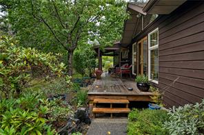 665 Fox Rd — listing photo 14 of 90