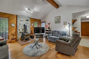 665 Fox Rd — listing photo 17 of 90