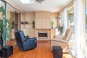 157 Robertson St — listing photo 14 of 47