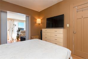 157 Robertson St — listing photo 25 of 47
