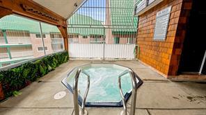 502-1201 Henry Rd — listing photo 28 of 45