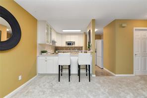 2310 Fernwood Rd — listing photo 17 of 59