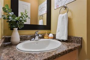 2310 Fernwood Rd — listing photo 20 of 59