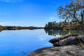 403-105 Gorge Rd — listing photo 35 of 38