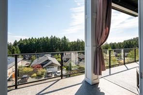 909 Hanington Rd — listing photo 22 of 63