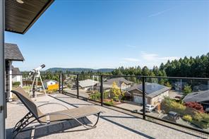 909 Hanington Rd — listing photo 23 of 63