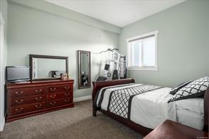 909 Hanington Rd — listing photo 41 of 63