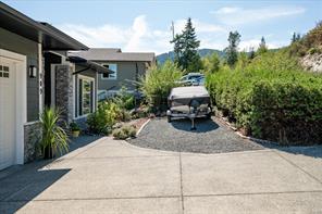 909 Hanington Rd — listing photo 49 of 63