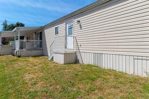 23-7583 Central Saanich Rd — listing photo 30 of 32