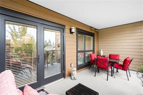 205-741 Travino Lane — listing photo 19 of 76