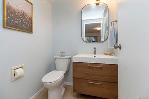 205-1610 Jubilee Ave — listing photo 32 of 48