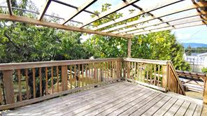 2858 14th Ave — listing photo 26 of 30